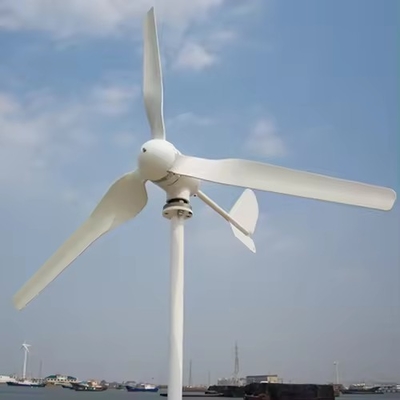 安価な5KWの風力太陽光発電システム 純粋な正弦波インバーターと低周波