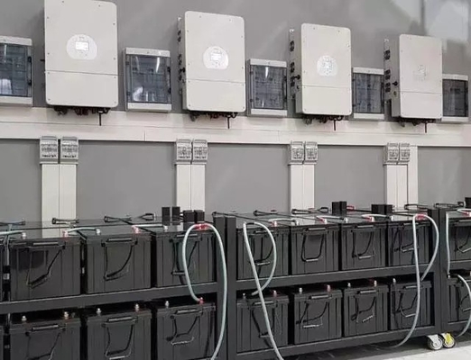 5kw 6kw 8kw 10kw 出力電圧のカスタマイズされた完全な家庭太陽光家庭電源システム