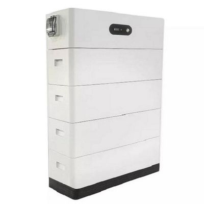 高容量 48v 積み立てられる LiFePO4 モジュラルの電池 100ah 200ah 太陽光発電の壁用